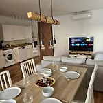 Apartmán Dalmara Prezida Vir