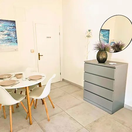 Dalmara Prezida Apartamento *