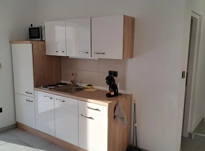 Apartamento Dalmara Prezida