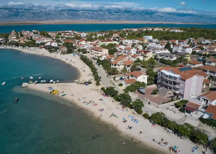 Apartamento Dalmara Prezida