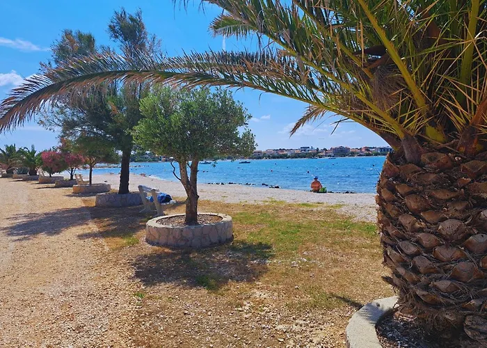 Apartamento Dalmara Prezida Vir