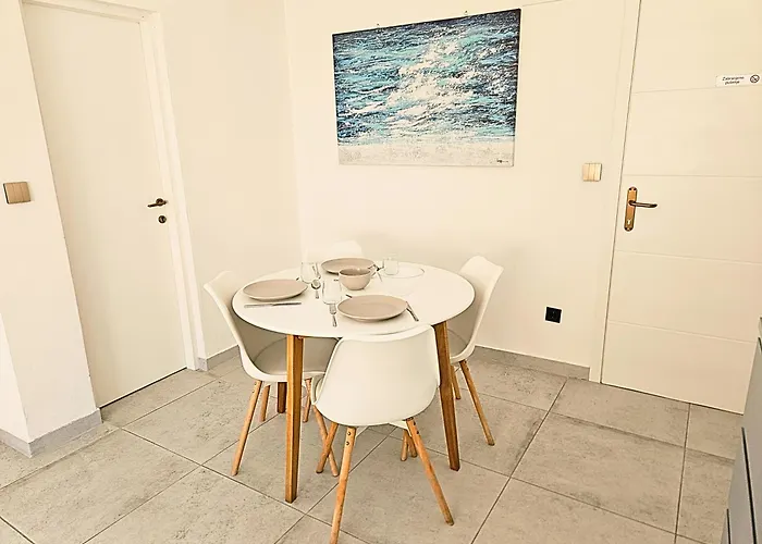 Dalmara Prezida * Vir