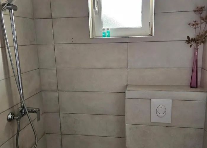 Apartamento Dalmara Prezida Vir