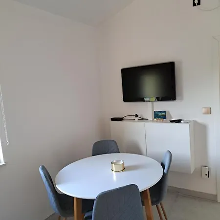 Apartment Mala Smokva Vir