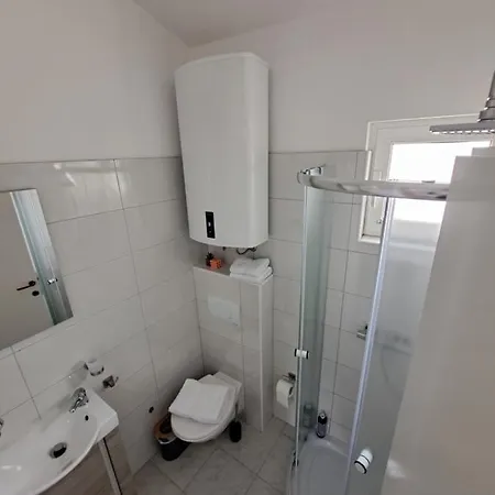 Apartment Mala Smokva Vir