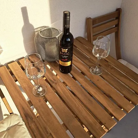 Mala Smokva Prezida アパート *