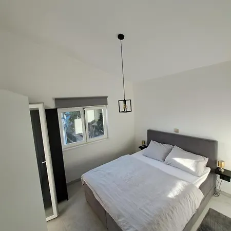 Mala Smokva Apartment Vir