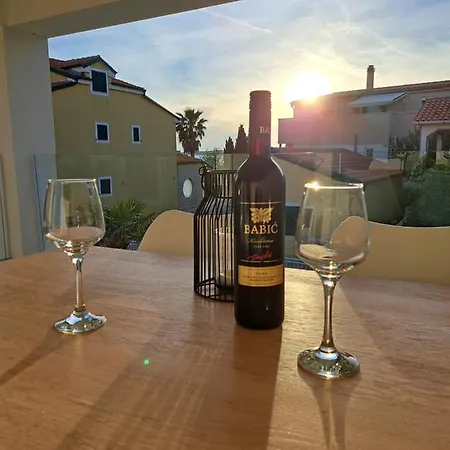 公寓 Mala Smokva Prezida 维尔