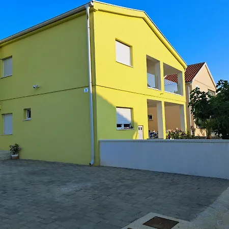 Mala Smokva Apartment Vir
