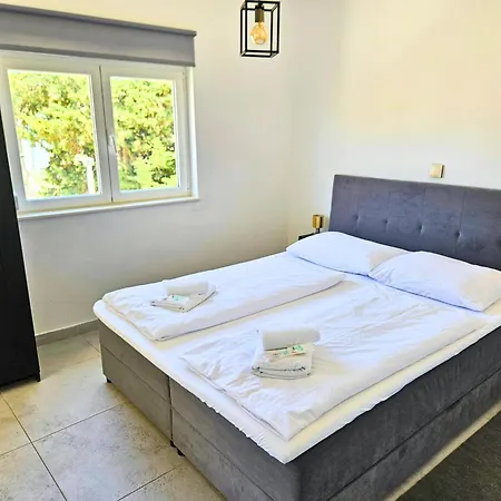 Mala Smokva Prezida アパート