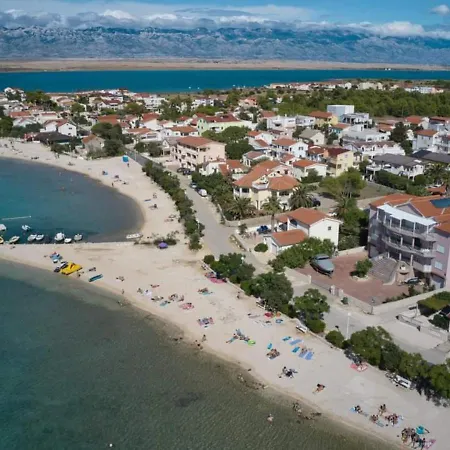 公寓 Mala Smokva Prezida