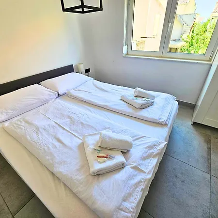 公寓 Mala Smokva Prezida *