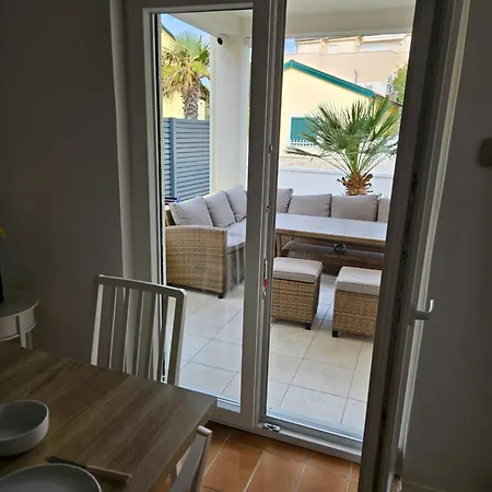 Mala Smokva Prezida * 维尔