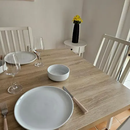 Mala Smokva Prezida * 维尔