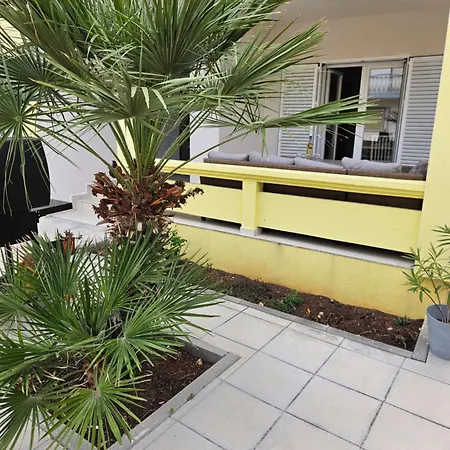 Mala Smokva Prezida 公寓