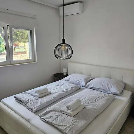 Mala Smokva Prezida 公寓 *