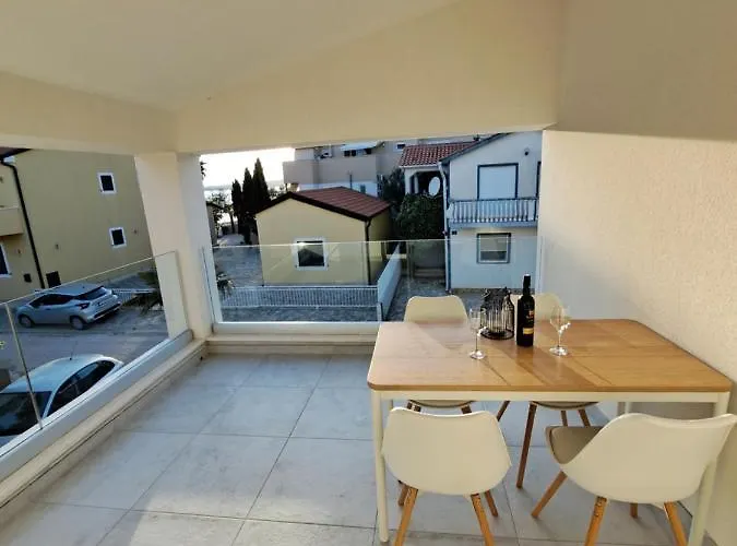 Apartman Dalmara Prezida *