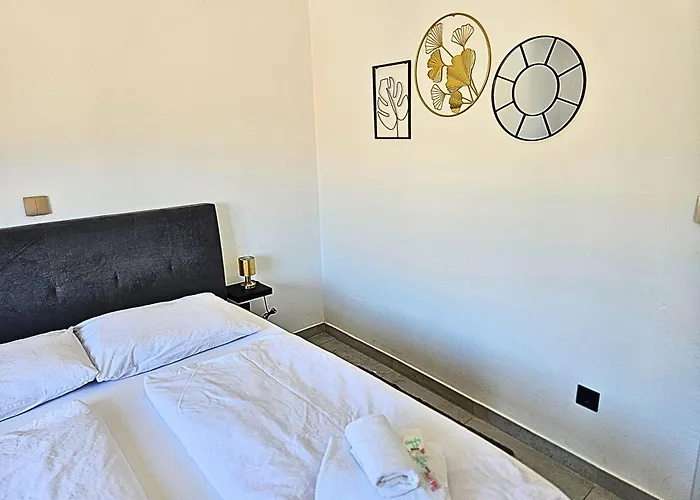 Dalmara Prezida Apartman Vir