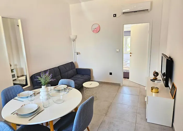 Dalmara Prezida Διαμέρισμα